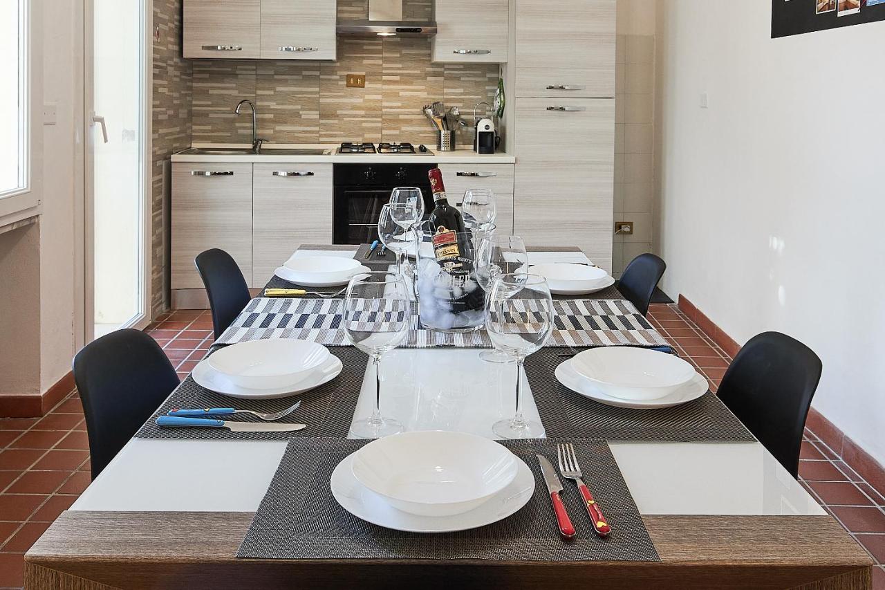 Ferienwohnung ✦ Garden House In Centro - Free Parking ✦ Livorno Exterior foto